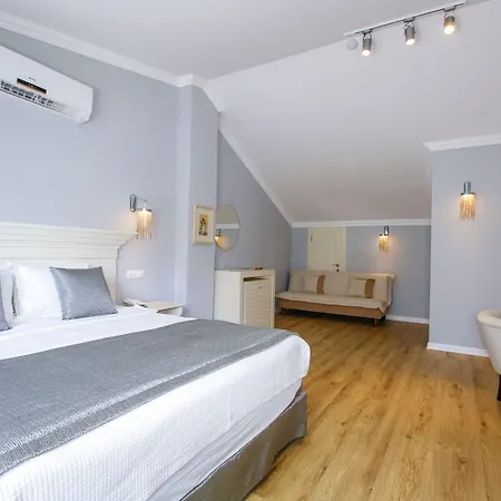 Hotell Joya Del Mar 4*